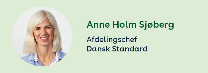 Visitkort 325X122 Nye11