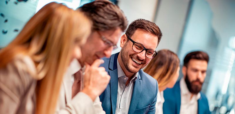 Deltag i et udvalg Deltag i et udvalg